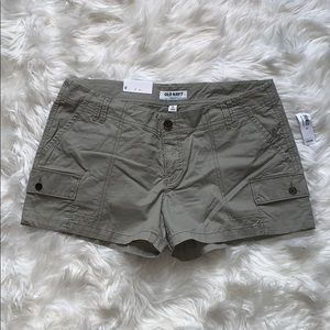 NWT - Women’s OLD NAVY shorts